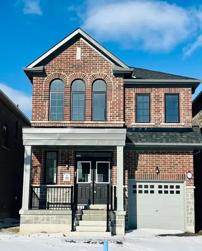 Detached in Oshawa