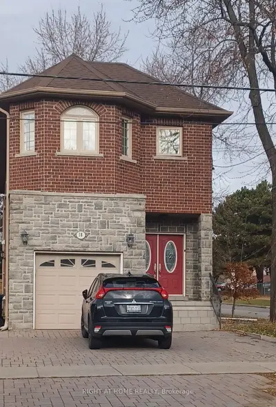 Detached in Toronto