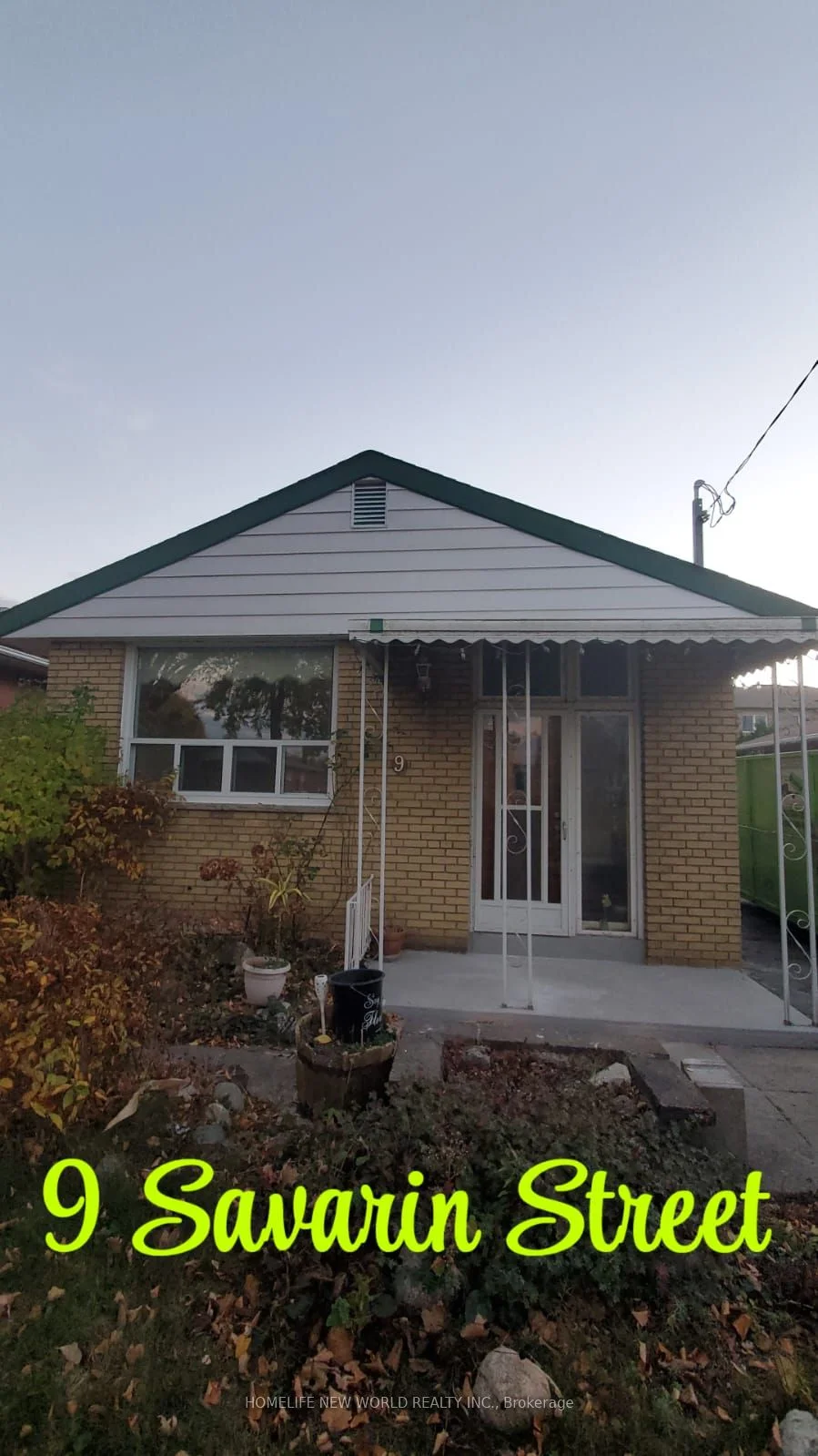 9 Savarin Street Upstair, Toronto E08, On M1j 1z7