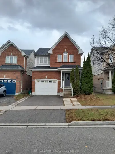 Detached in Oshawa