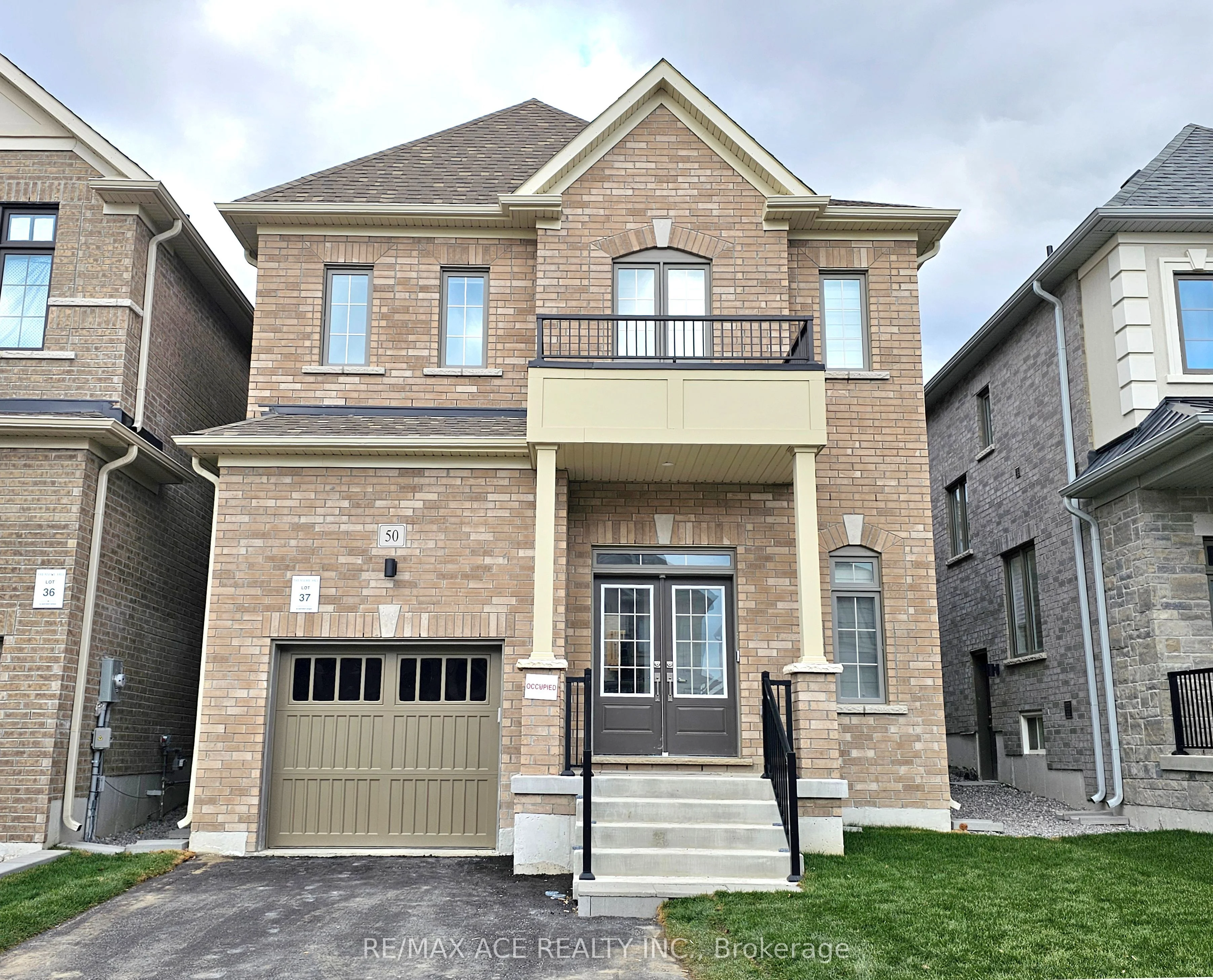 Detached in Clarington
