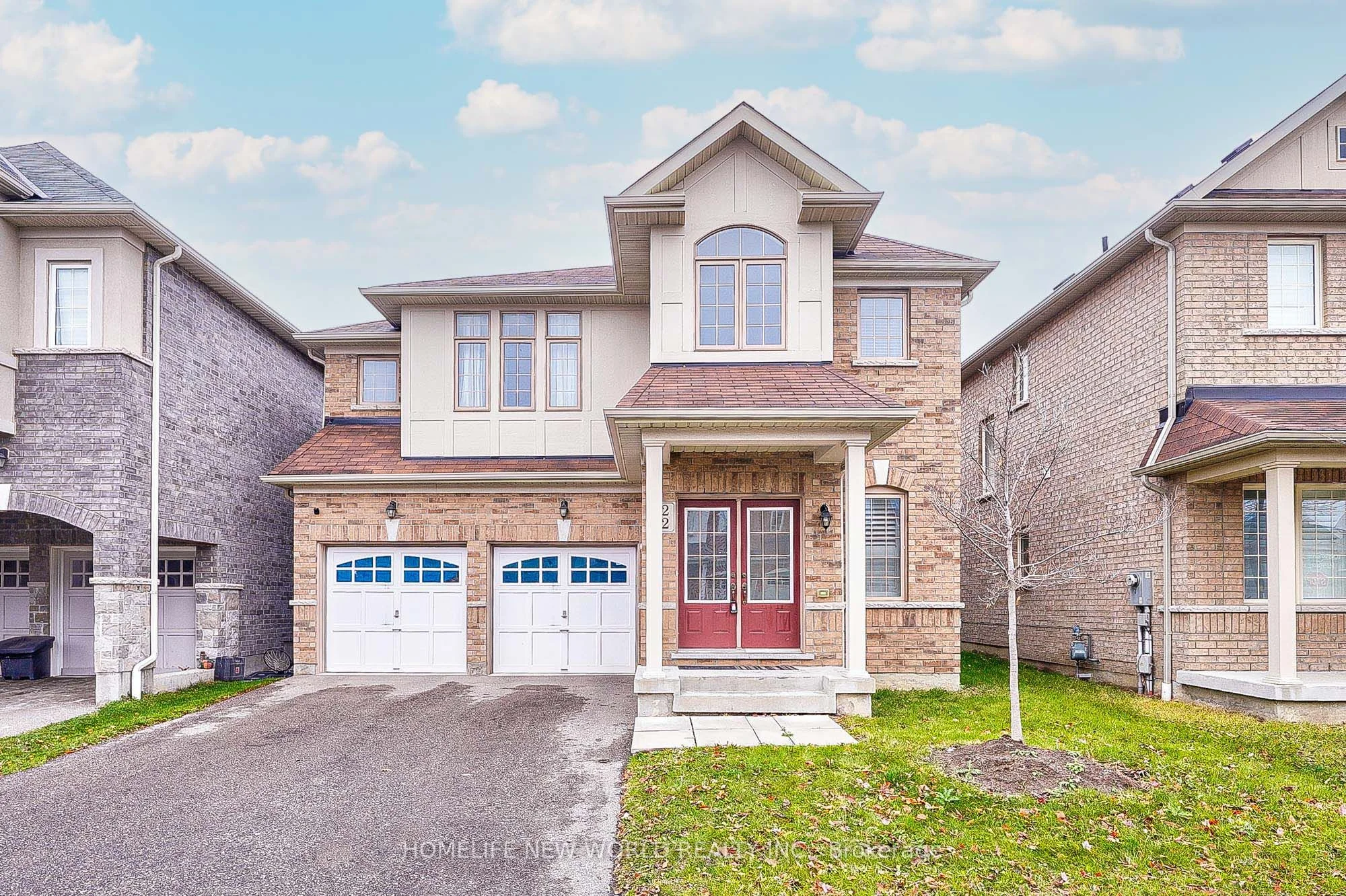22 Dewsnap Road, Ajax, On L1z 0s4