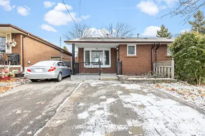 Semi-Detached in Oshawa