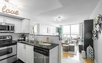 Condo Apartment in Toronto