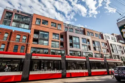 Condo Apartment in Toronto