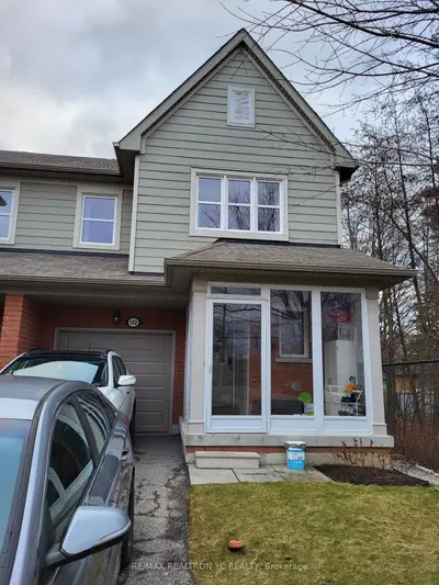 122 Hainford Street Room, Toronto E10, On M1e 4y5