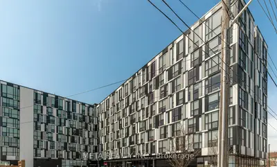 Condo Apartment in Oshawa