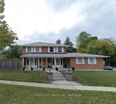 Detached in Toronto