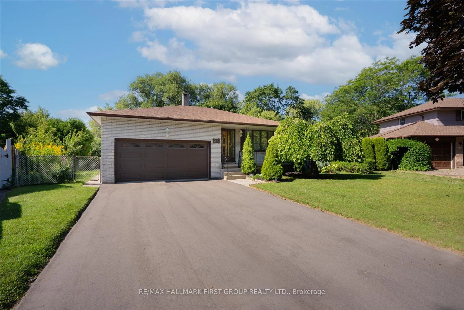 Detached in Oshawa