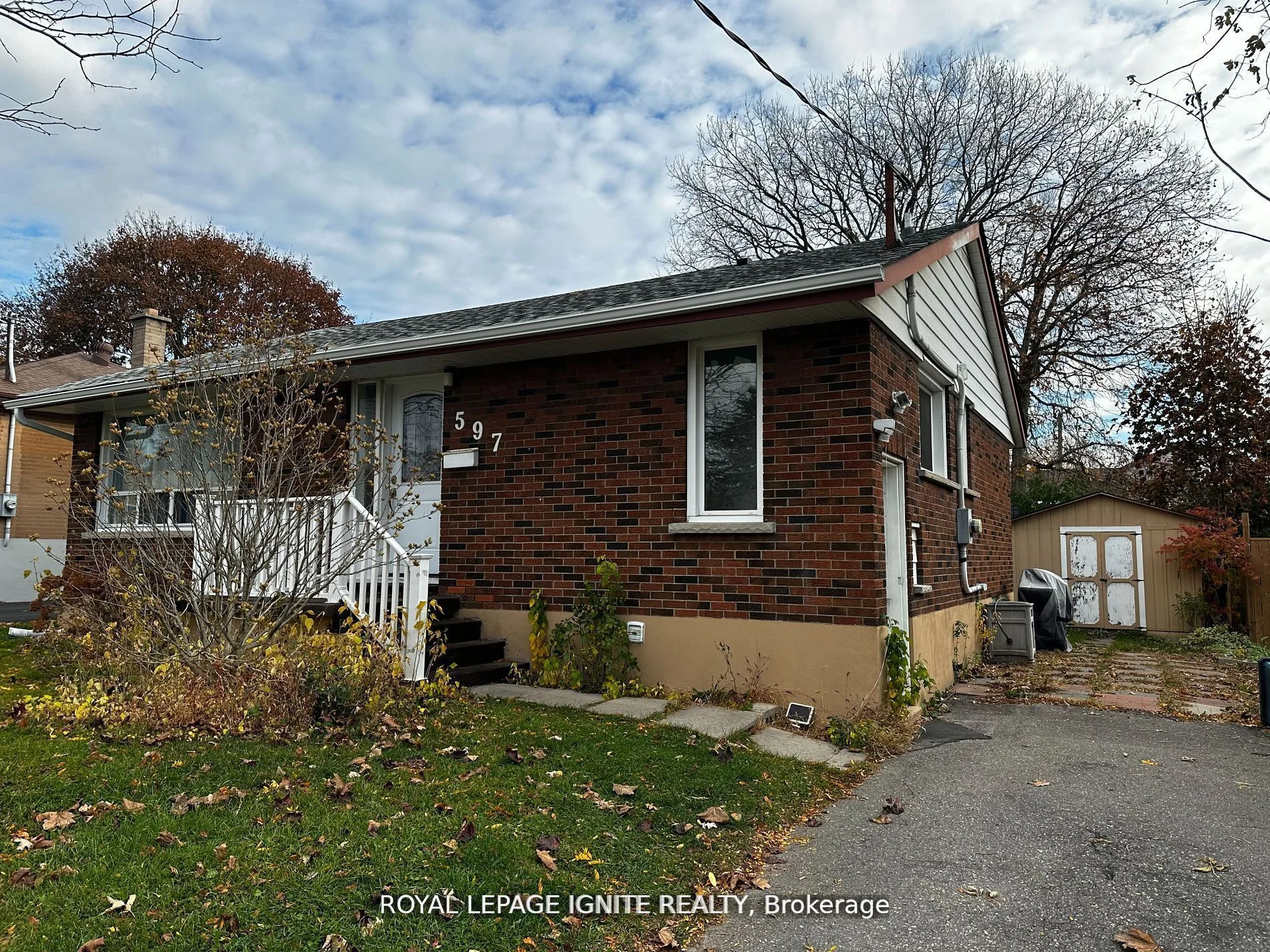 597 Carlyle Court Bsmt, Oshawa, On L1h 6s3
