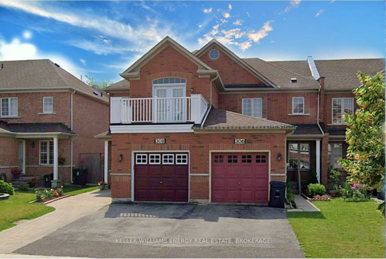Att/Row/Townhouse in Toronto