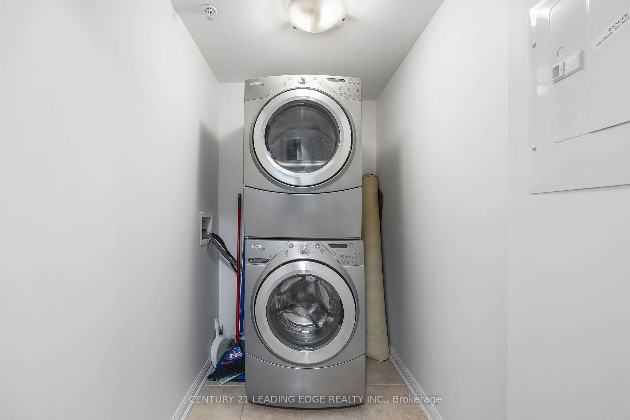 60 Mendelssohn Street 222, Toronto E04, ON M1L 0G9