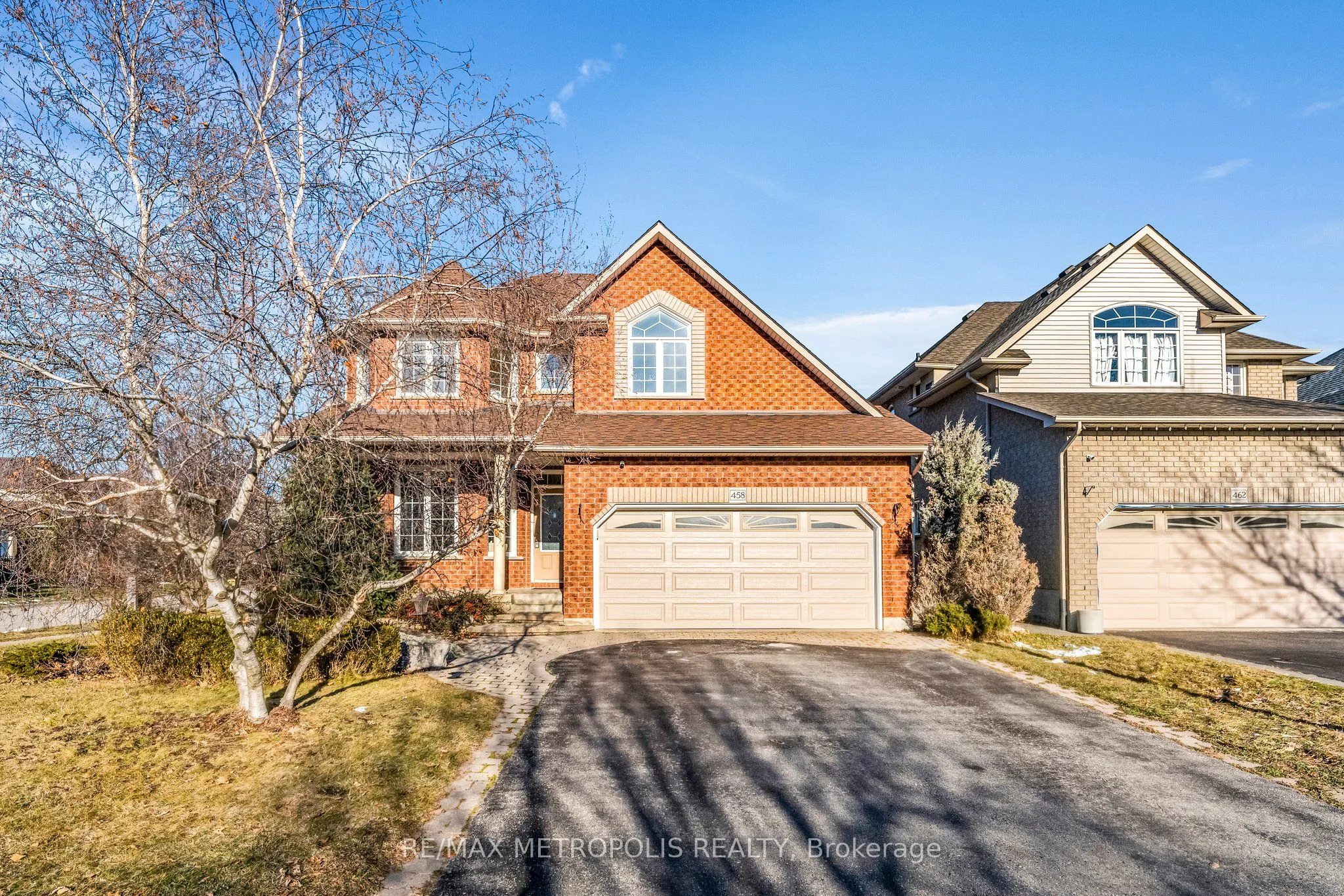 Detached in Oshawa