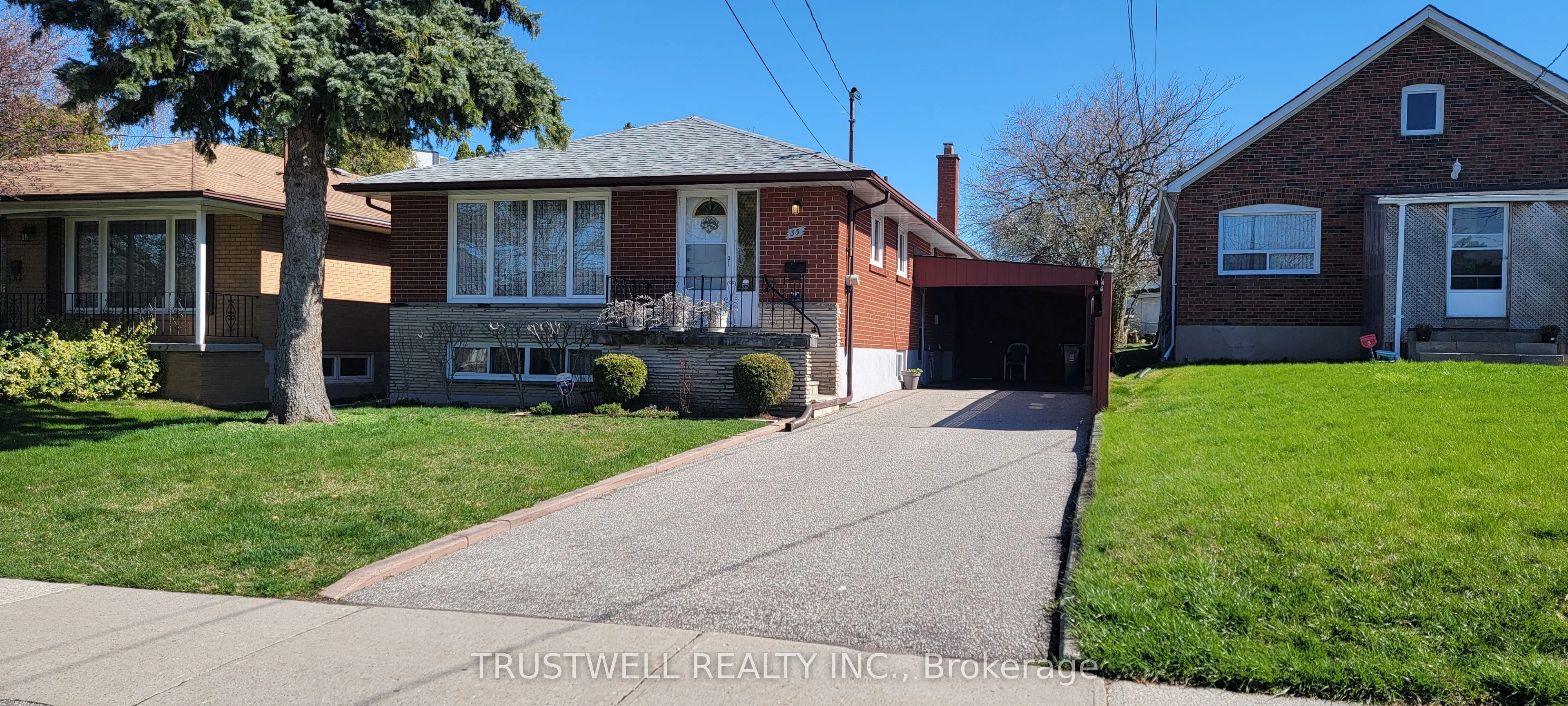 Detached in Toronto