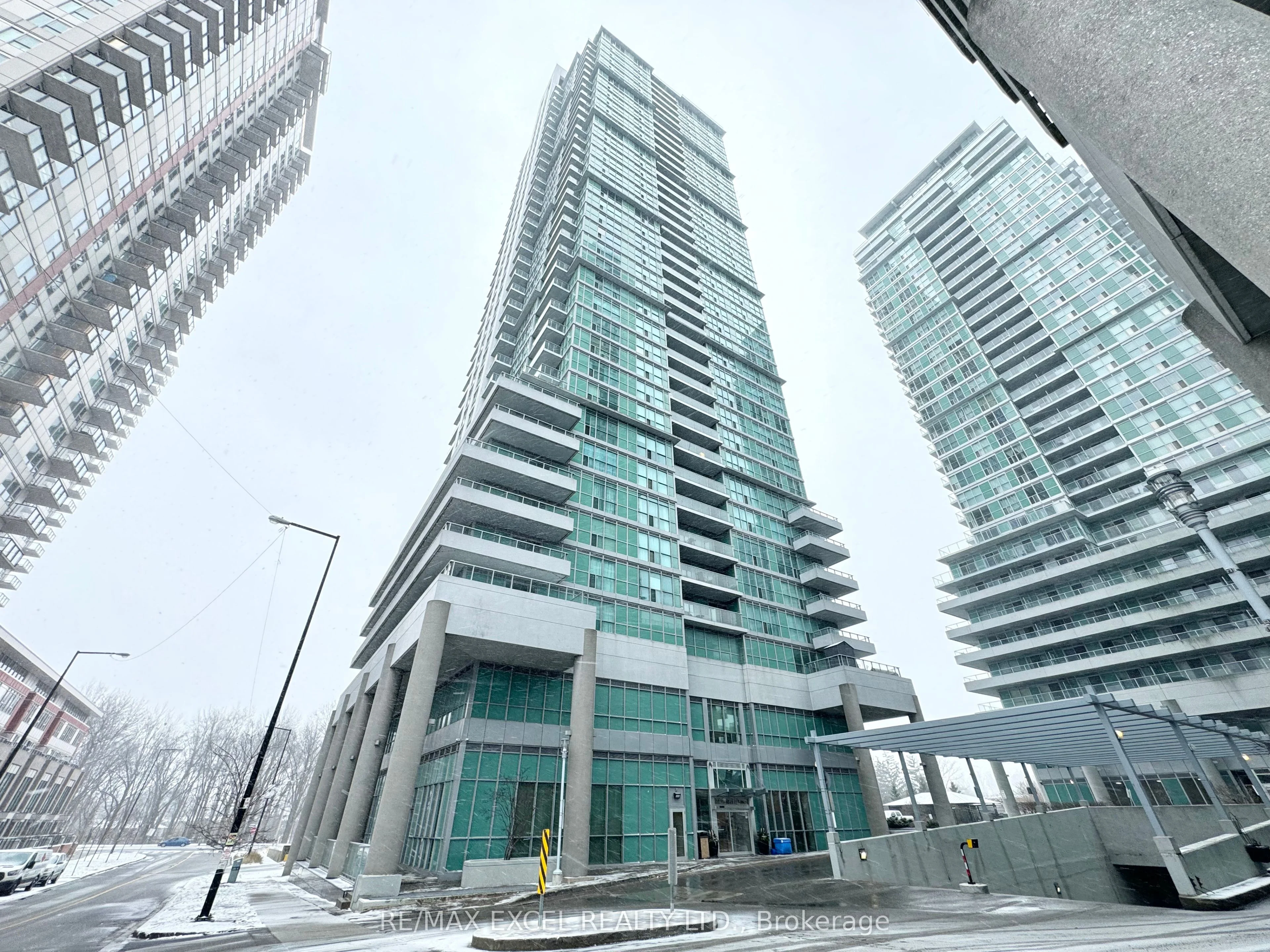 Condo Apartment in Toronto