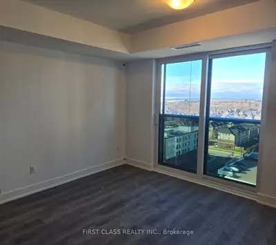 Condo Apartment in Oshawa