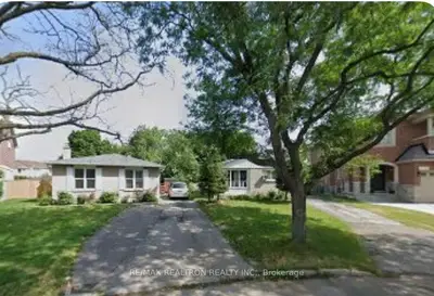 Detached in Toronto