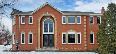 Detached in Pickering