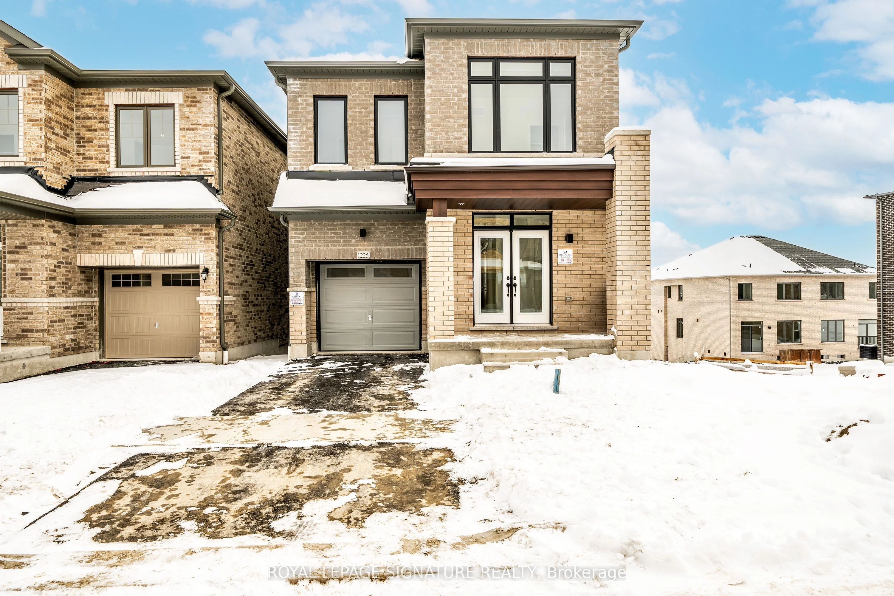 Detached in Pickering
