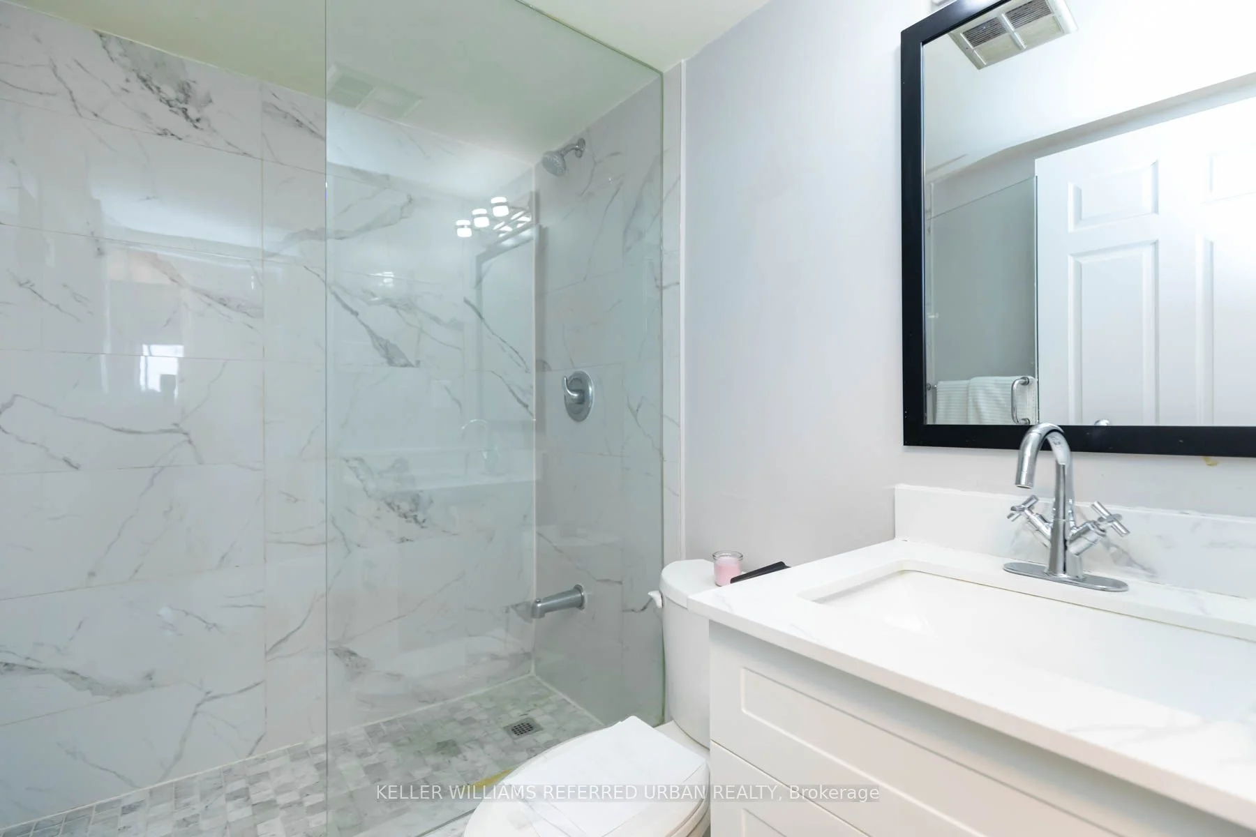 99 Blackwell Avenue 1113, Toronto E11, ON M1B 3R5