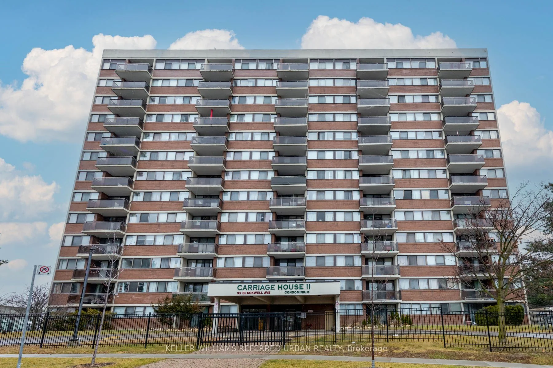 Condo Apartment in Toronto