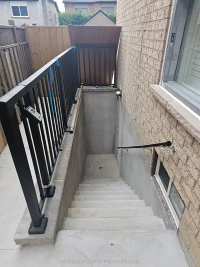 Detached in Pickering