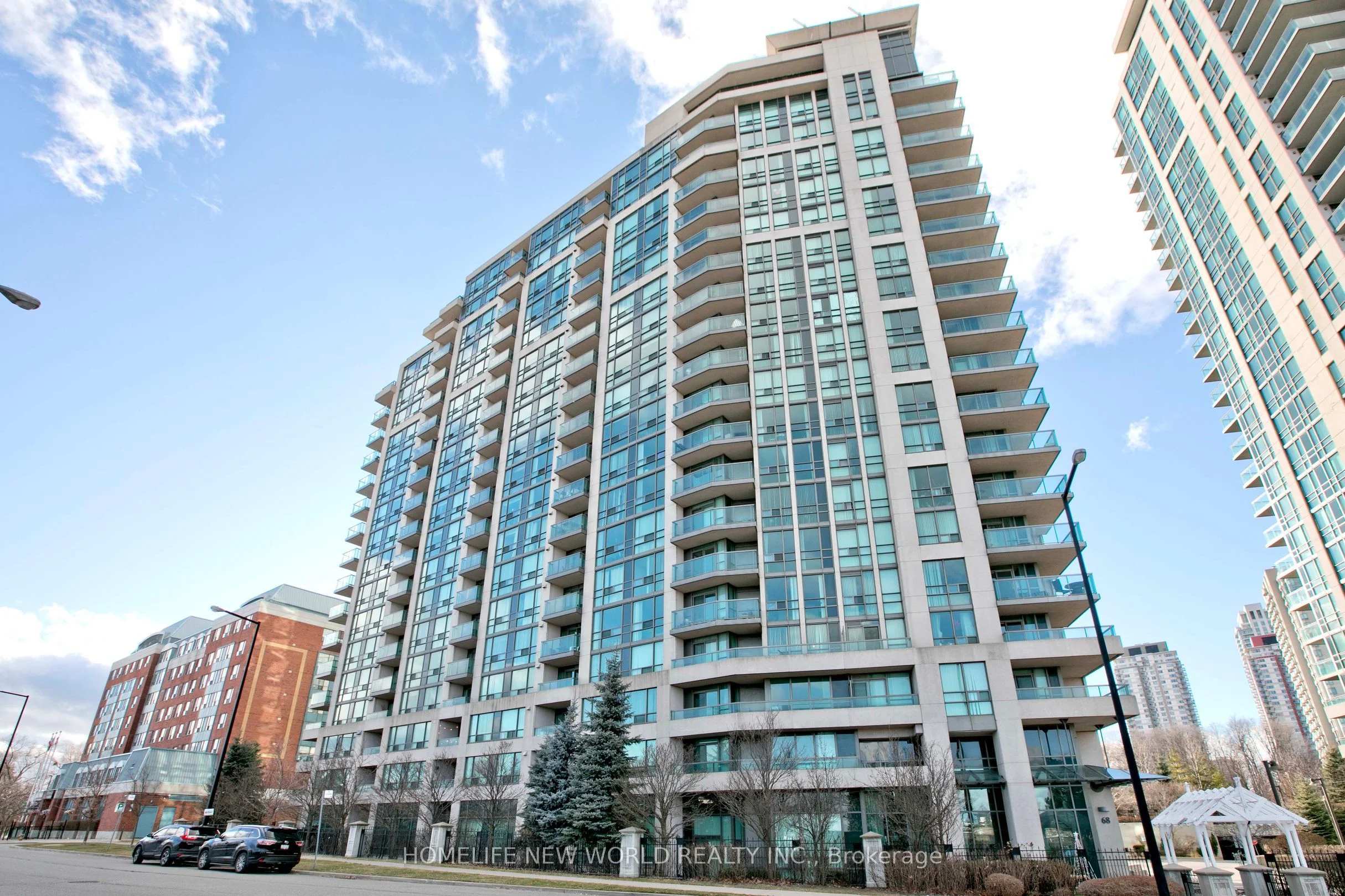Condo Apartment in Toronto