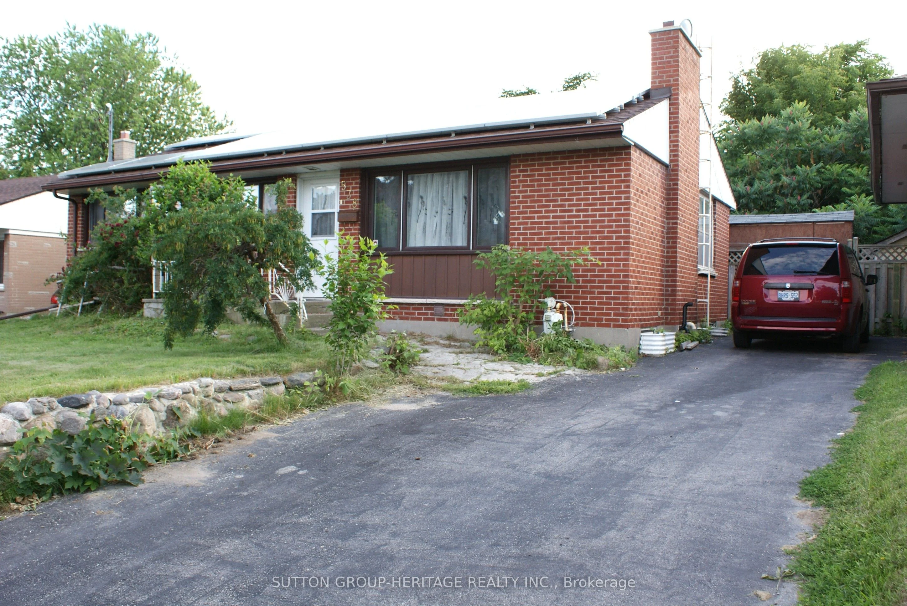 Detached in Oshawa