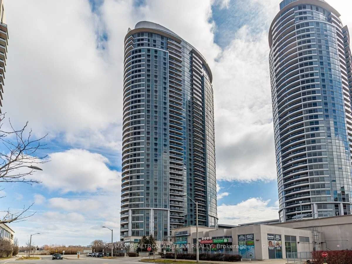135 Village Green Square 1315, Toronto E07, On M1s 0g4