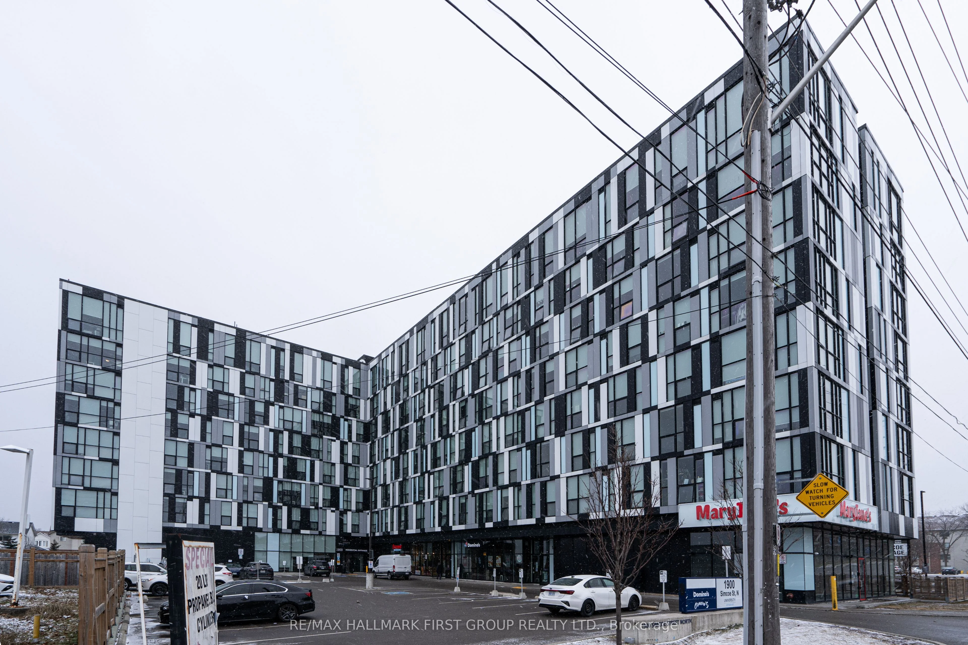 1900 Simcoe Street N 726, Oshawa, On L1g 4y3