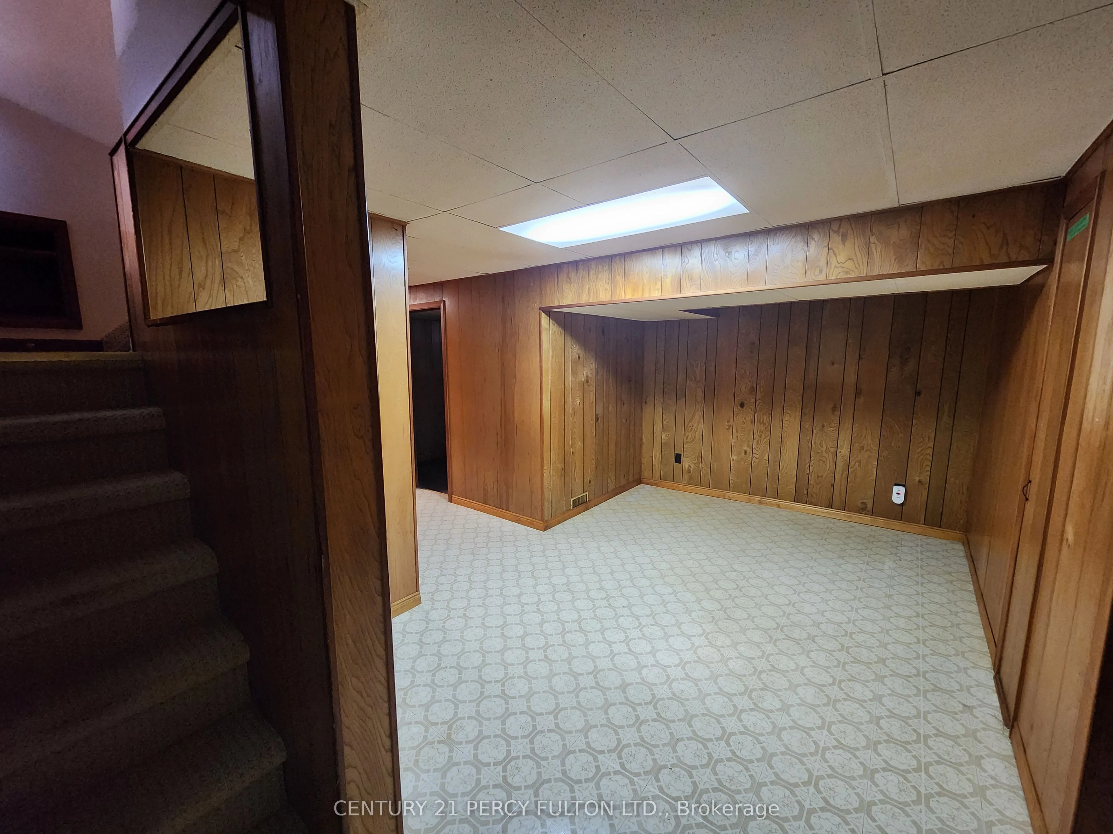 464 Scarborough Golf Club Road, Toronto E09, ON M1G 1H1