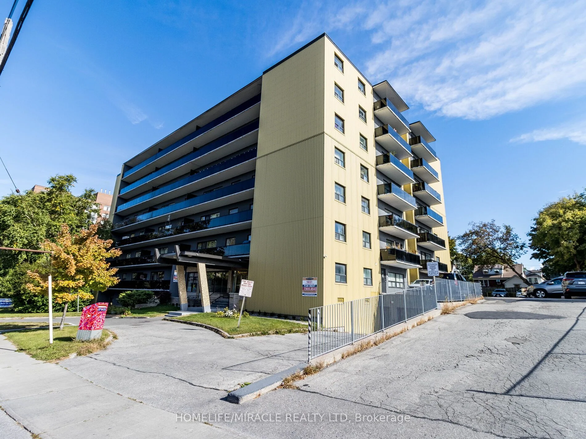 1651 VICTORIA PARK Avenue 308, Toronto E04, ON M1R 1P9