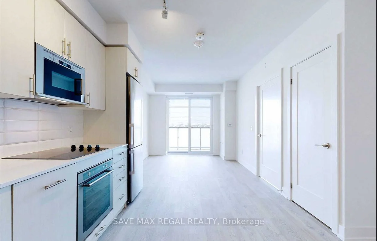 2550 Simcoe Street N 413, Oshawa, ON L1H 7K4