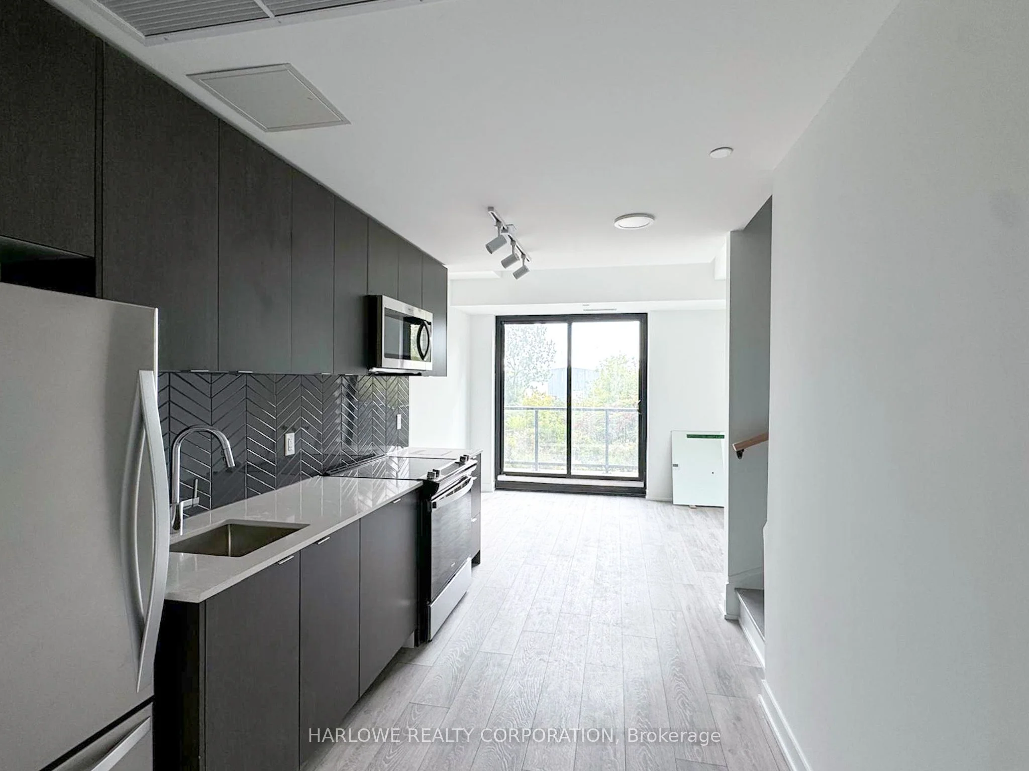 Condo Townhouse in Whitby