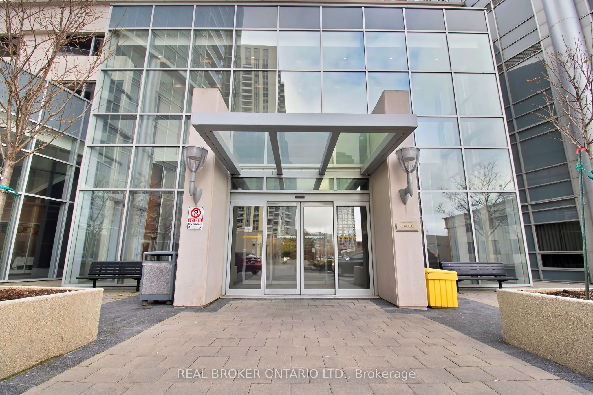 135 Village Green Square 1922, Toronto E07, On M1s 0g4