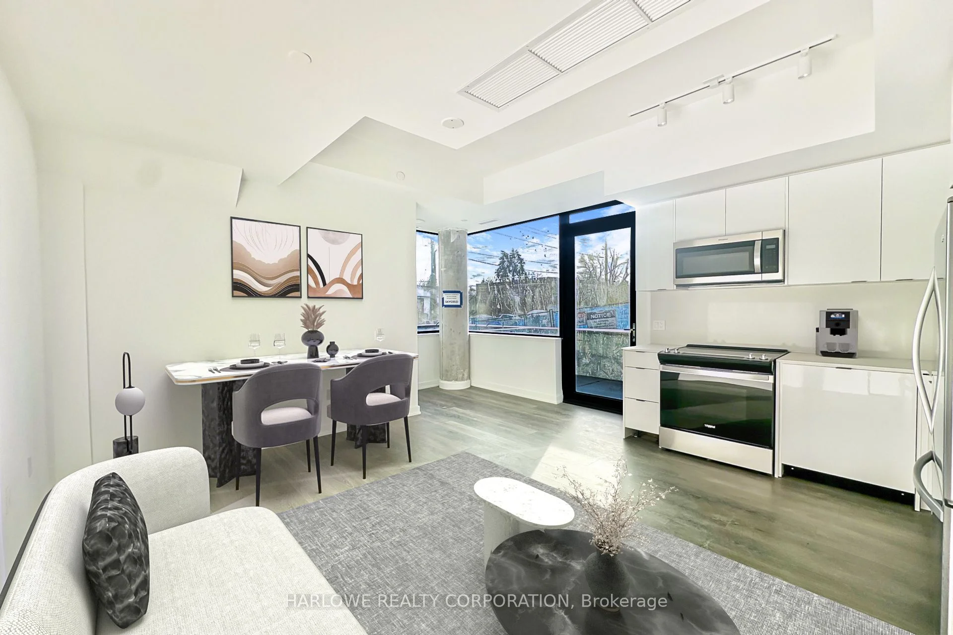 1612 Charles Street 130 C, Whitby, On L1n 0p3