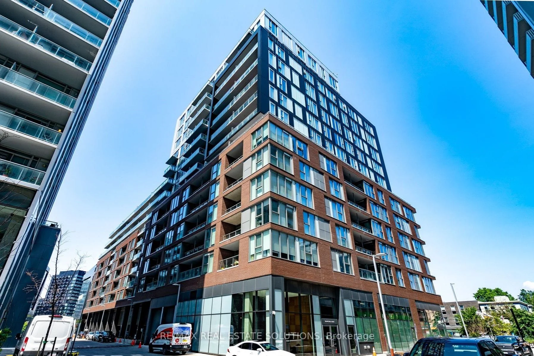 Condo Apartment in Toronto