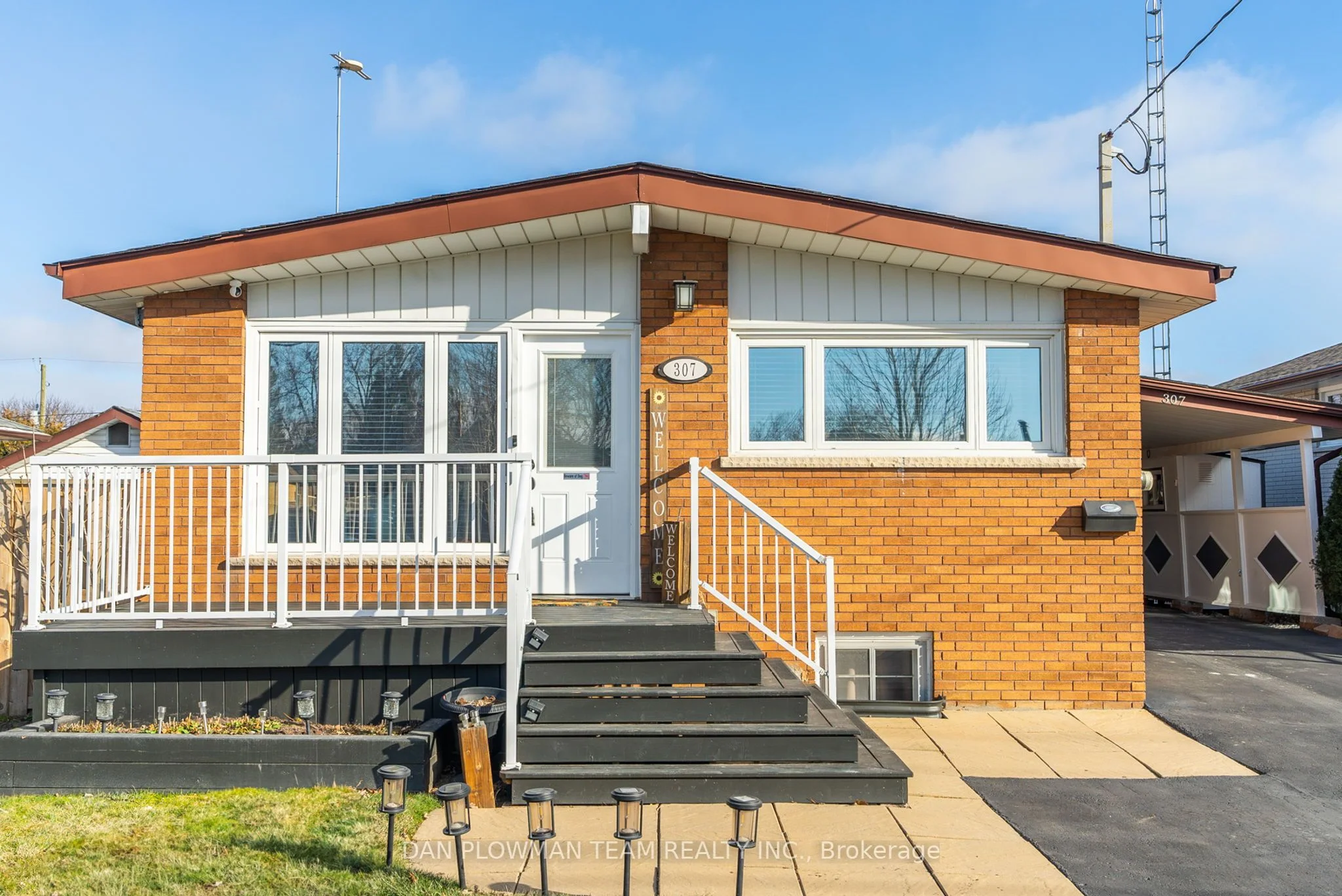 Detached in Oshawa