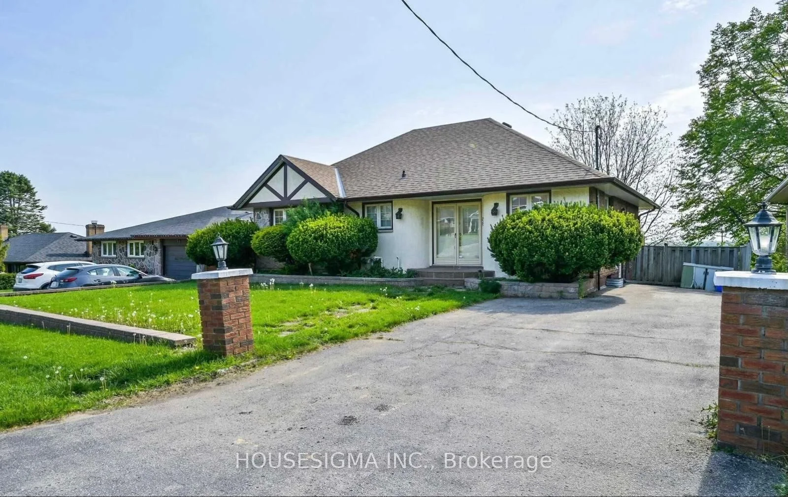 88 Grandview Street S Lower, Oshawa, On L1h 7c4