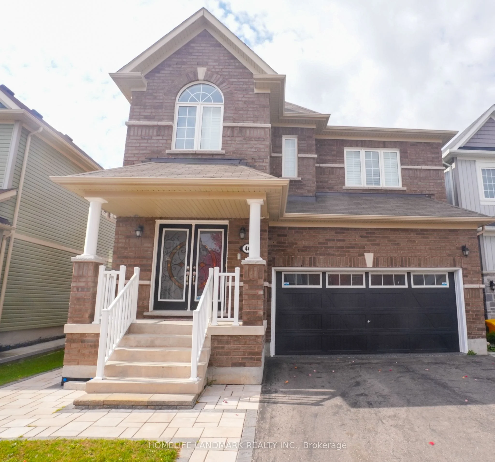 Lower Level in Clarington