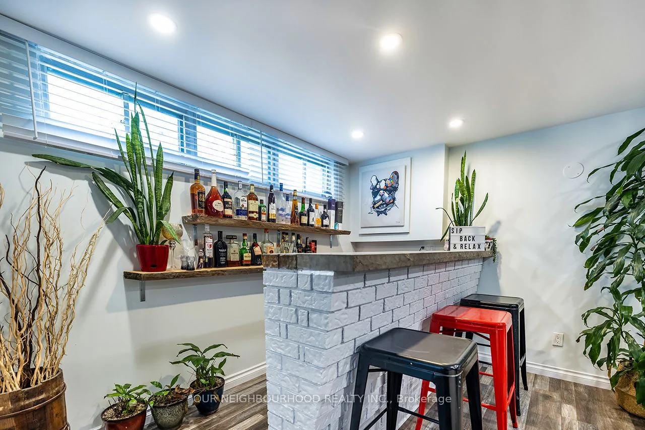 394 Trafalgar Avenue, Oshawa, ON L1H 3V3