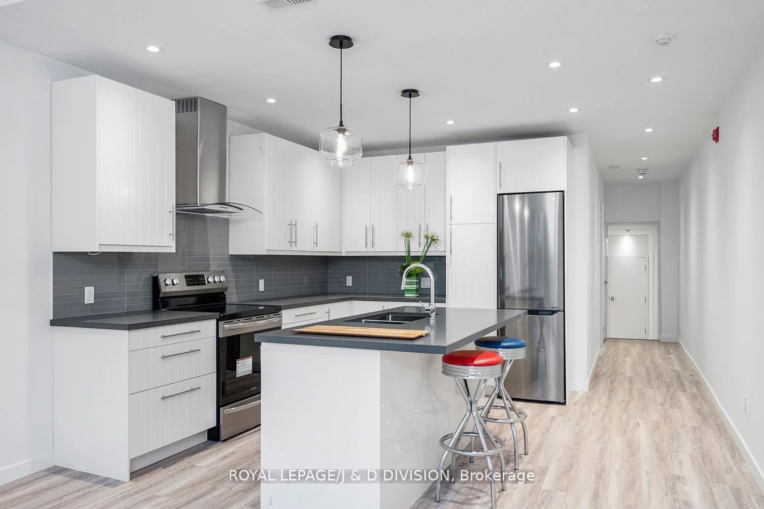 713 Gerrard Street E 2nd Flr, Toronto E01, On M4m 1y5