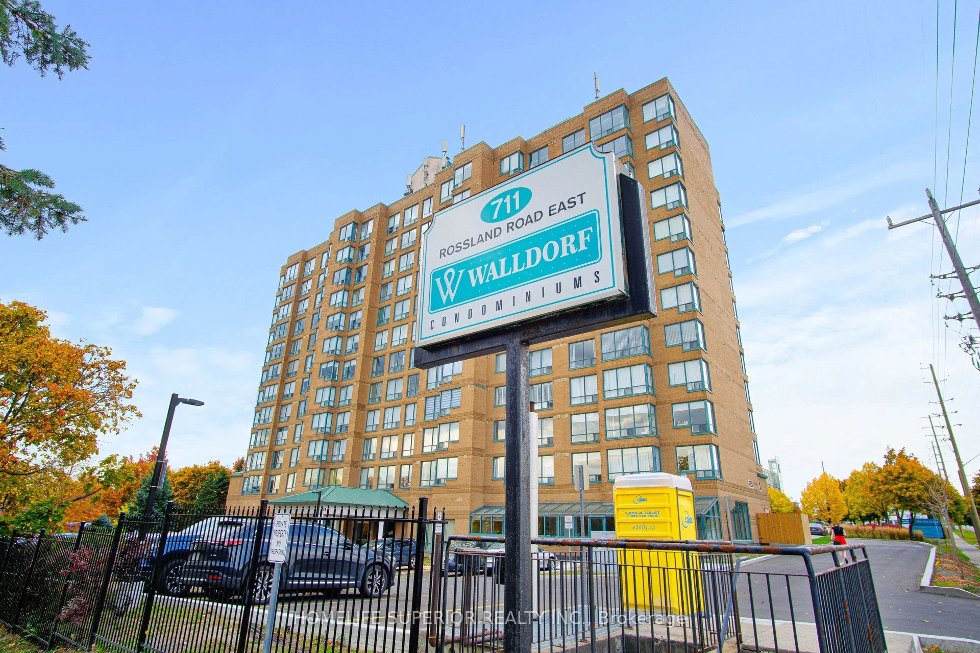 711 Rossland Road E 603, Whitby, On L1n 8z1