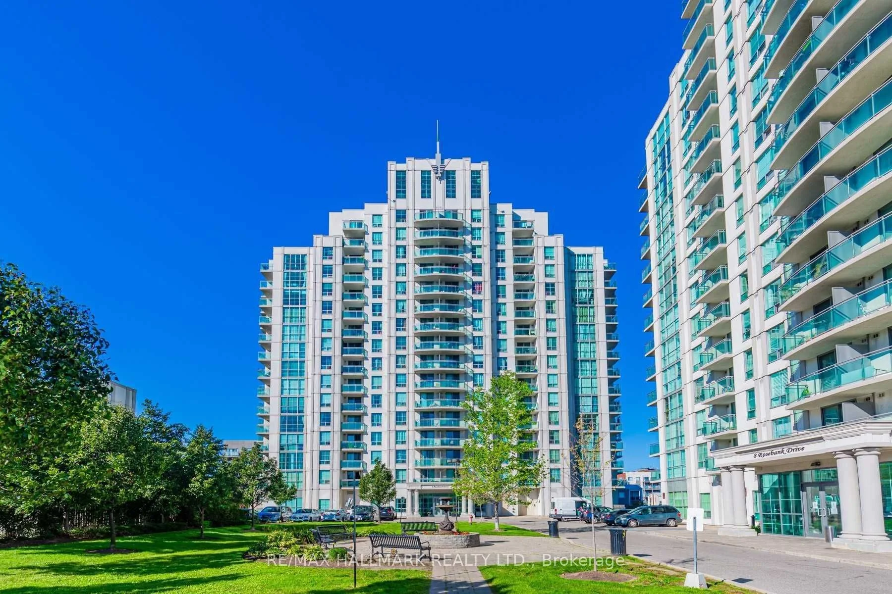 Condo Apartment in Toronto