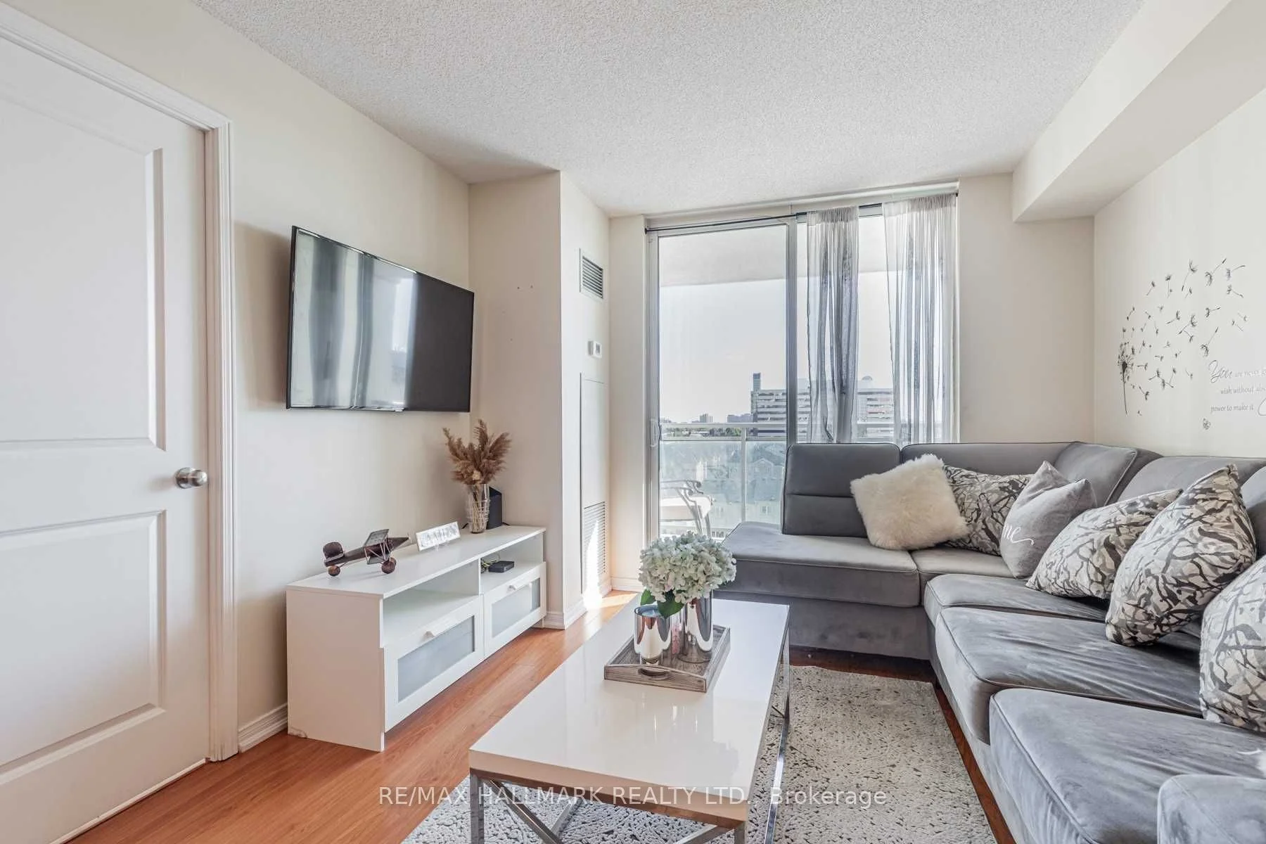 6 Rosebank Drive 7i, Toronto E11, ON M1B 0A1