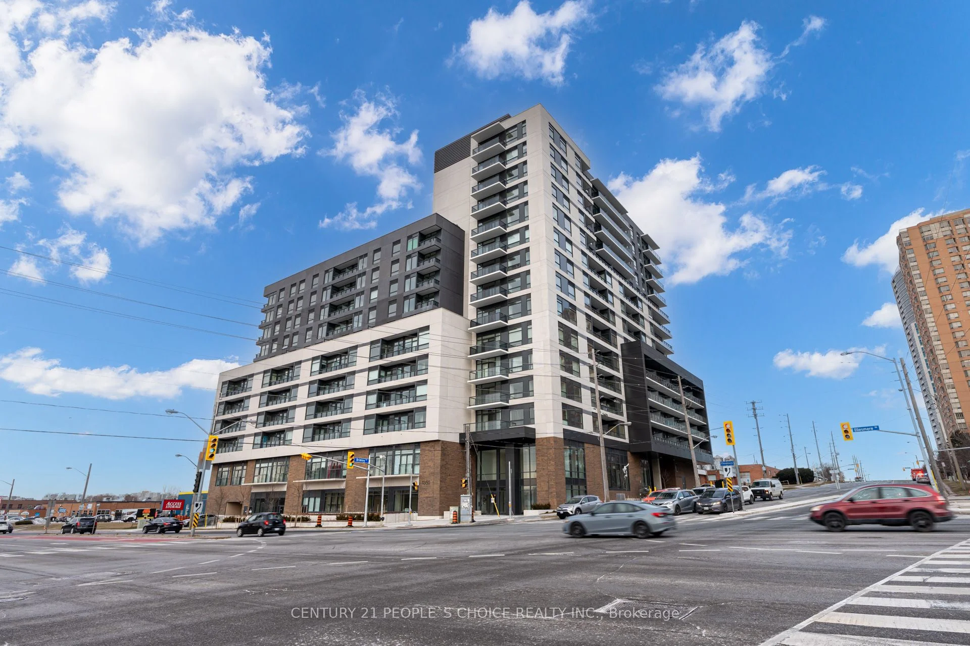 Condo Apartment in Toronto