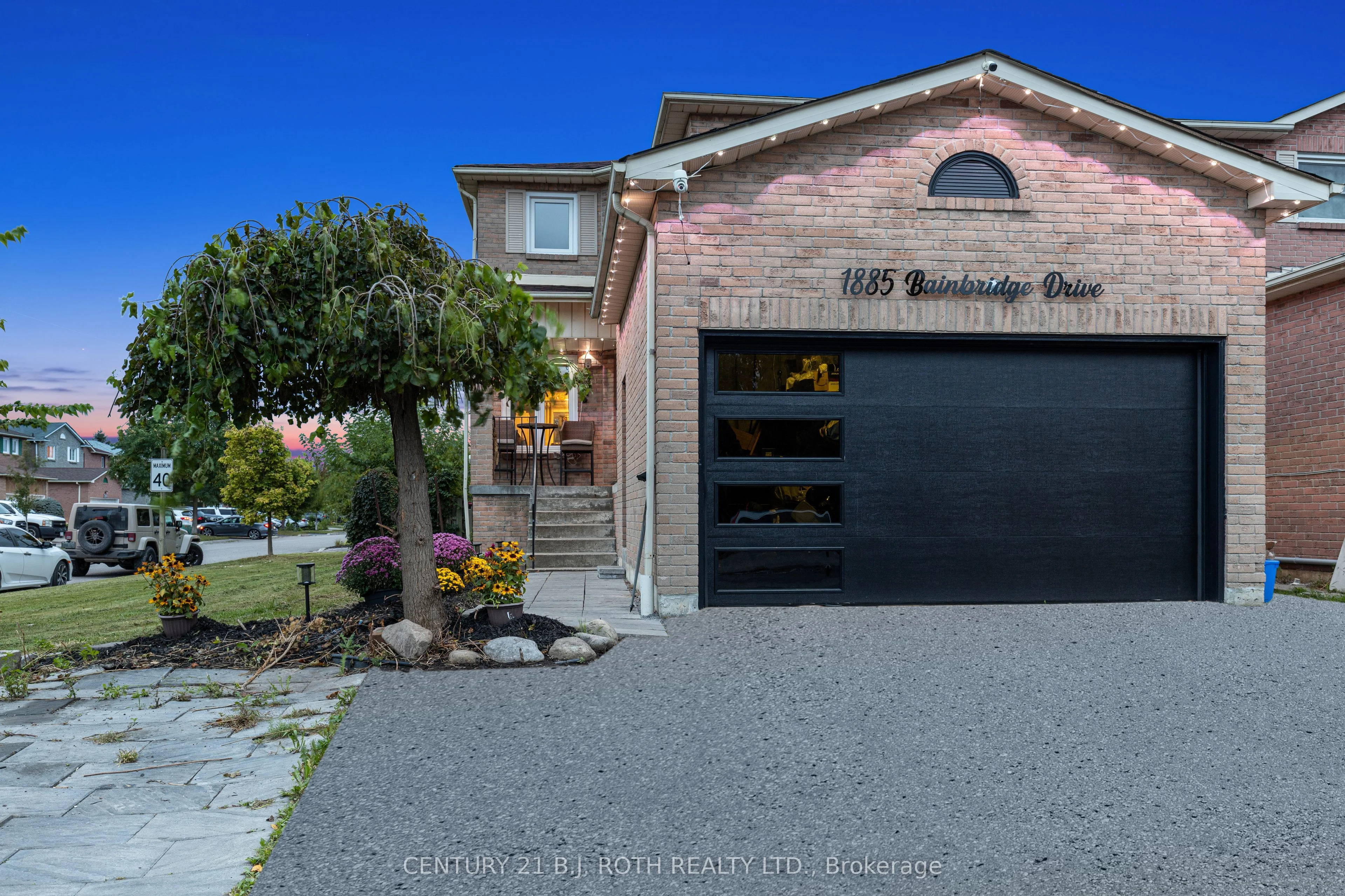 Detached in Pickering