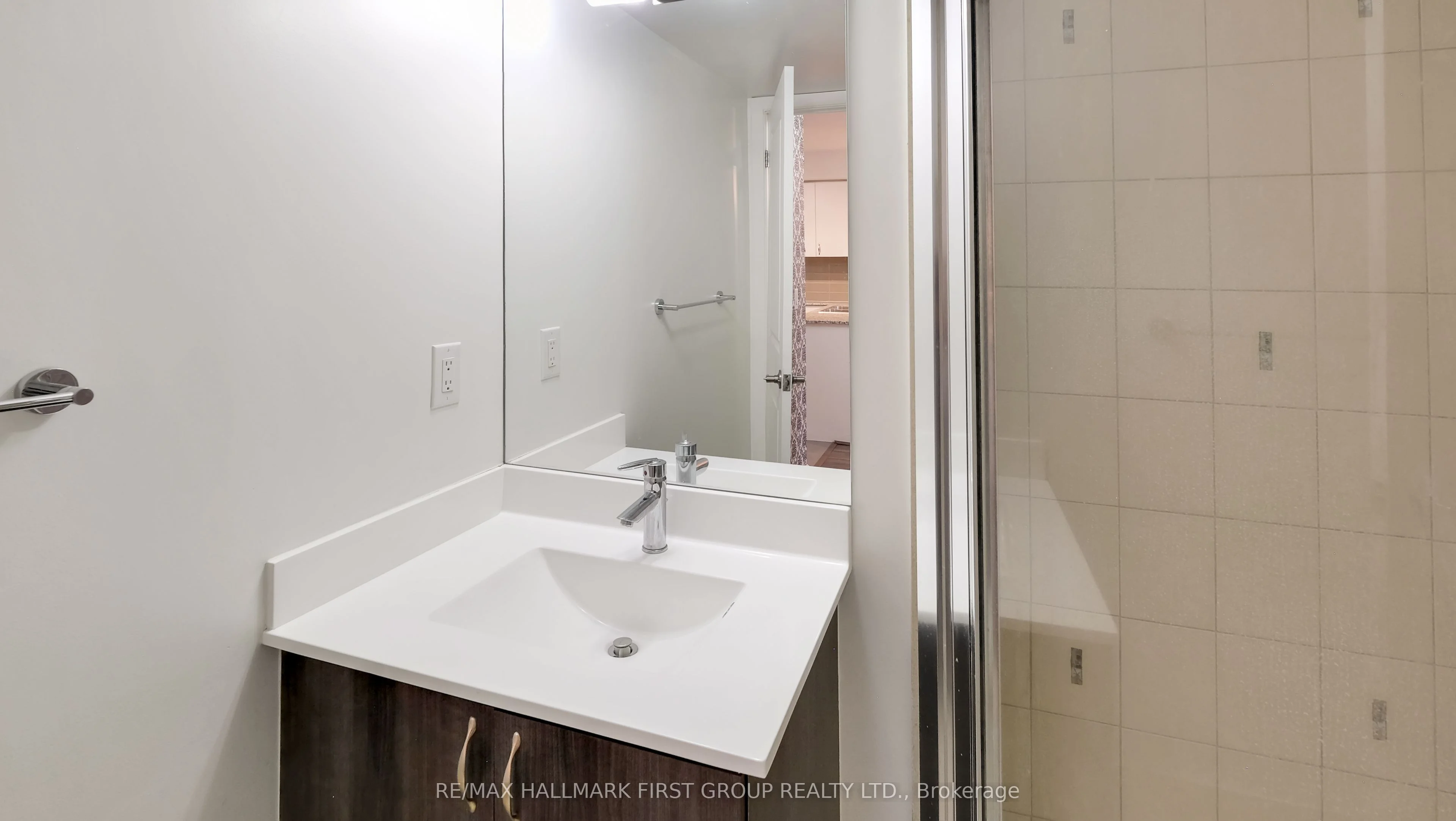 1235 Bayly Street 413, Pickering, ON L1W 1L7