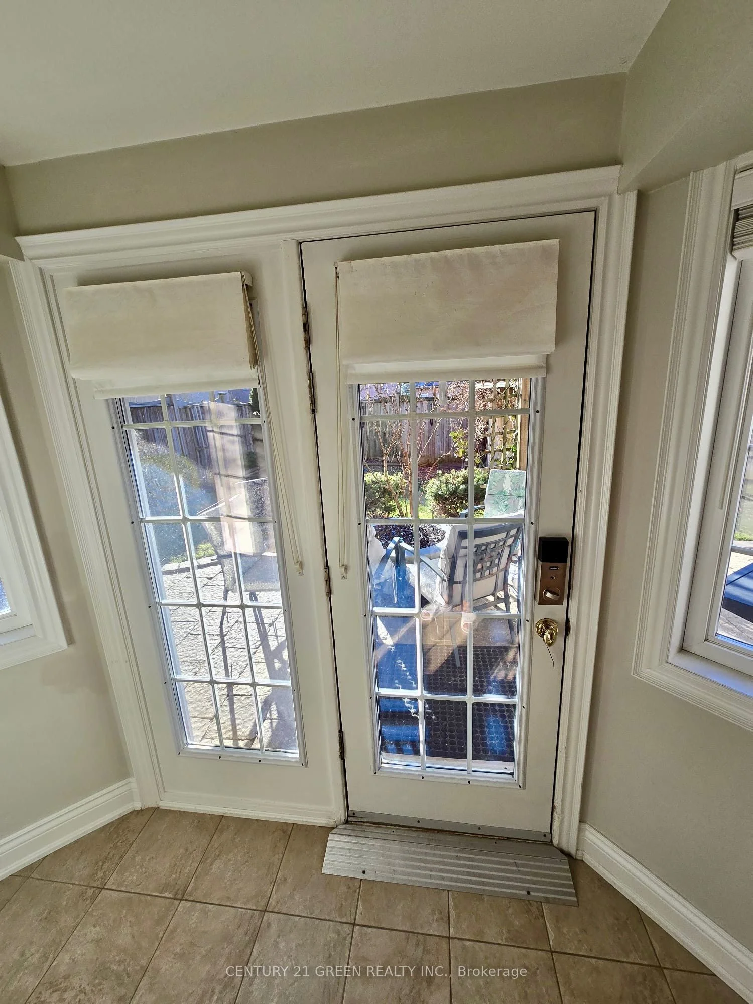 955 Coyston Drive (BSMT), Oshawa, ON L1K 3C7