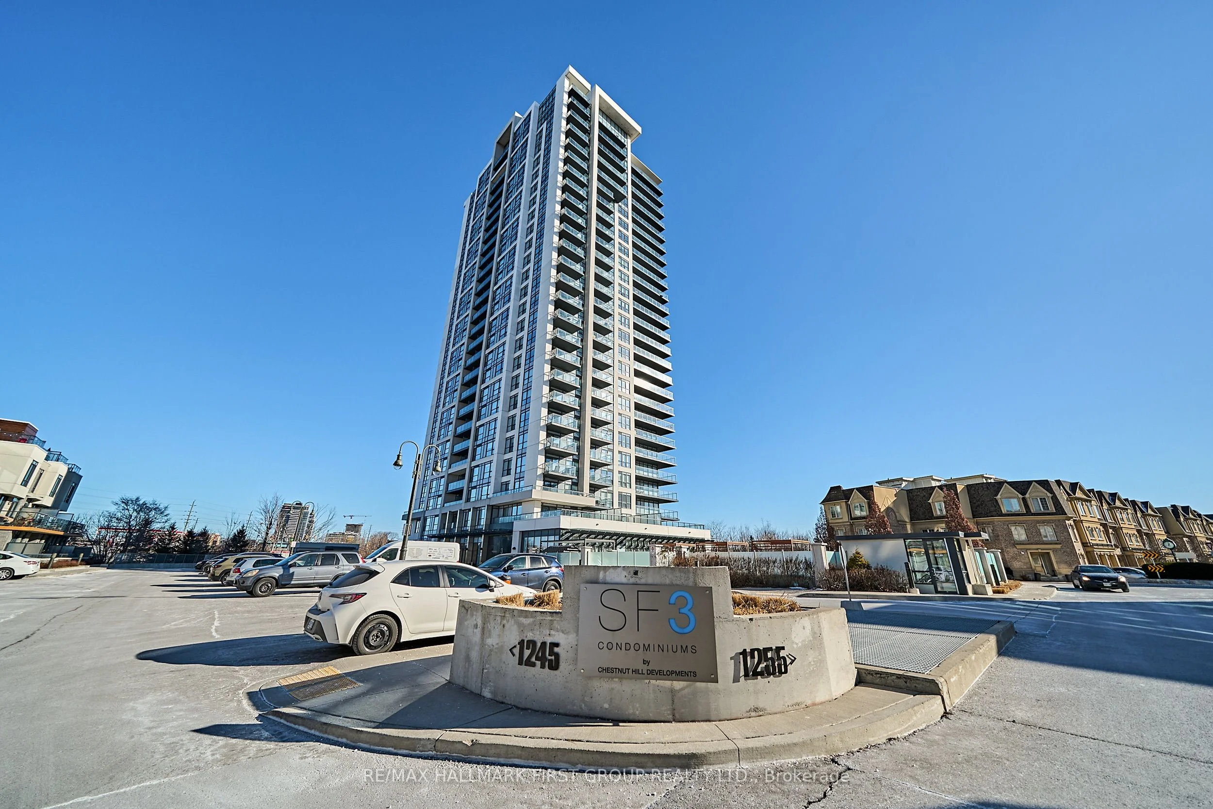 1255 Bayly Street 608, Pickering, On L1w 0b6